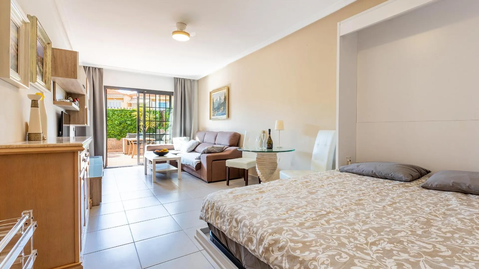 Anele Apartment Адехе Испания